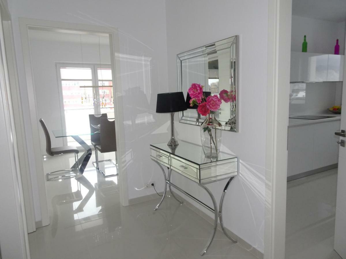 Apartament Francesca Apartment Brasov Exterior photo